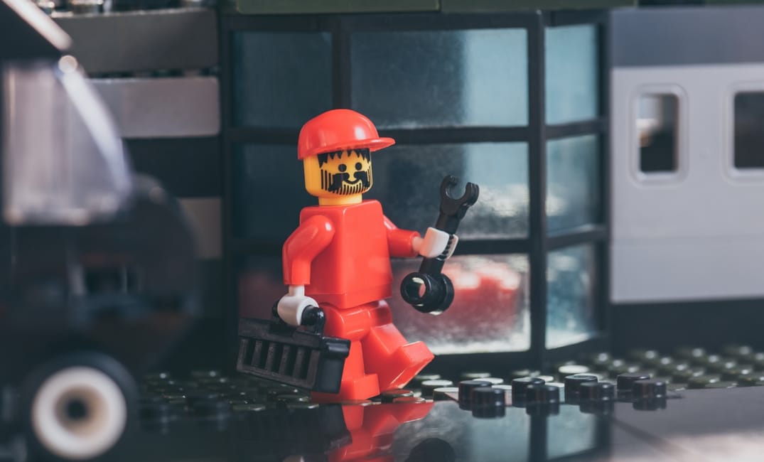 Arrêtez de jouer aux pompiers !